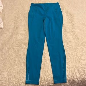 Lulu lemon, fast and free tight size 8